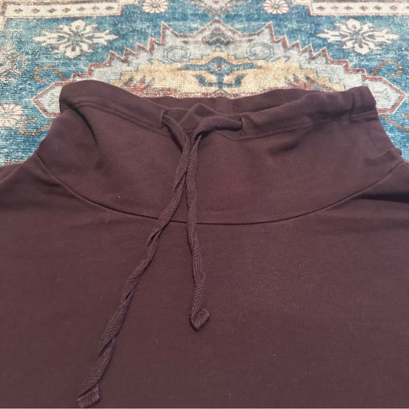 Traceable Organic Cotton Jersey Funnel Neck Box-Top Boxy Fit, Short Length SZ L - Picture 7 of 12